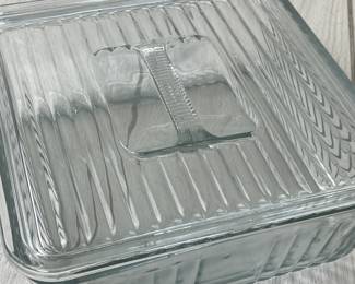 LOT 76 OF 788 ANCHOR HOCKING REFRIGERATOR DISH W LID