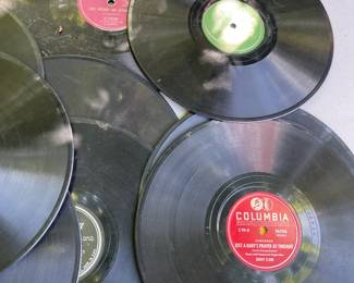 LOT 1113 10" SHELLAC RECORDS COLUMBIA RCA
