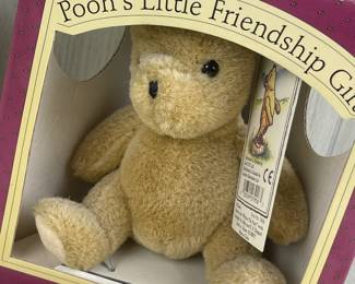 LOT 224 BABY KEEPSAKES WINNIE THE POOH BEAR PLUSH SEE LOT FOR EVERYTHING THAT'S INCLUDED! KEEPSAKE BOOK SHERPA BOOTS & MORE!