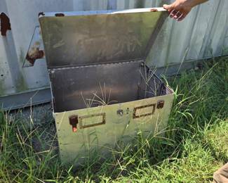 Metal storage box