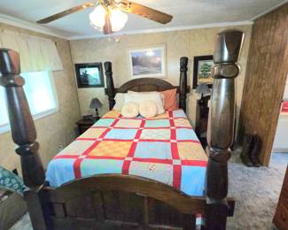 Four poster bed