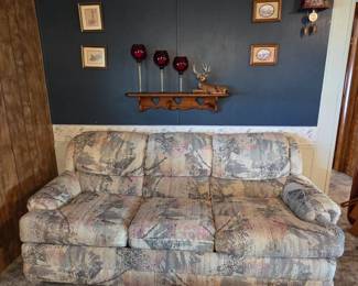 Hidabed couch