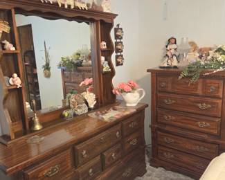 Bedroom dresser and chest of drawers