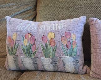Accent pillows