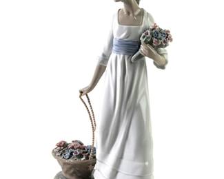 Lladro Girl Pulling Wildflowers Porcelain Figure