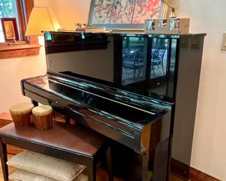 Yamaha piano  - polished Ebony 