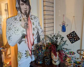 Elvis is in the building