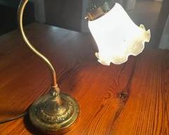 floral lamp