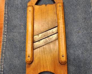 slicing/grater wood