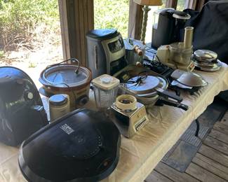 kitchenware.