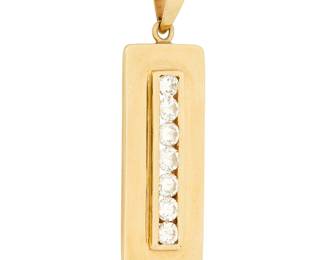 1042
A 14K Gold and Diamond Pendant
Featuring seven round diamonds weighing approximately 1.05 carats
Measures: 1 5/8 x 1/2 in.
7.7 grams gross
Estimate: $1,000 - $2,000