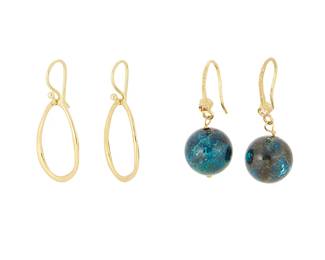 1112
A Group of Three Pairs of 18K Gold Earrings
Including turquoise and chrysocolla beads
6 pieces
Lengths: 1 - 1 5/8 in.
13.9 grams gross
Estimate: $400 - $600