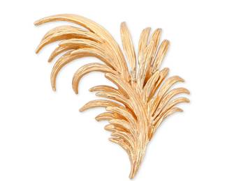 1010
A 14K Gold Brooch
Of a textured feather design
Measures: 2 1/4 x 1 1/2
in.
18.2 grams gross
Estimate: $600 - $800