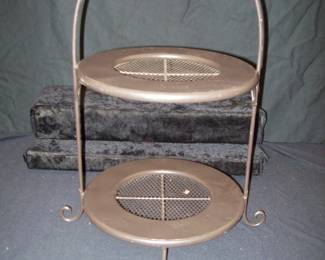 Plant stand