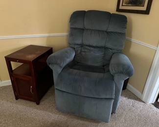 Recliner,Side Table