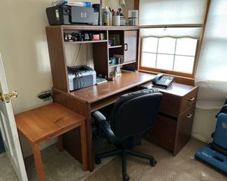 Desk, Office Chair, Printer