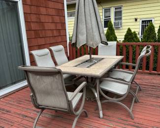Patio Table, Chairs & Umbrella