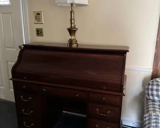 Rool Top Desk, Lamp