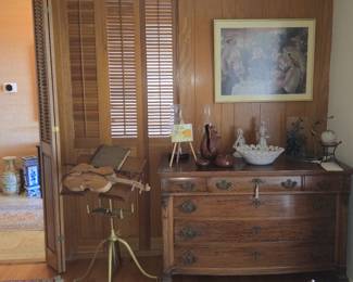 Dresser is circa 1840's