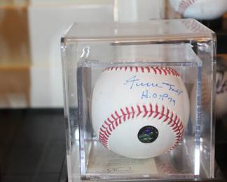 Autographed Baseballs...Willie Mays with COA