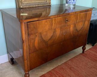 Early 1800s Antique Chest of Drawers