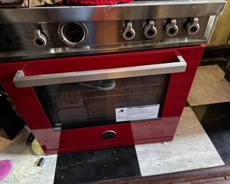 Bertazzoni Oven - NEW