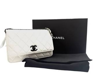 Chanel White Quilted Lambskin Wallet on Chain (WOC) Bag + Original Box and Dust Bag.