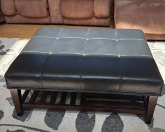 Floral Pattern Area Rug with Upholstered Ottoman