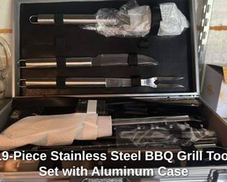 19-piece Stainless Steel BBQ Grill Tool Set with Aluminum Case
