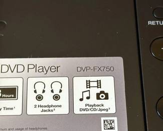 Sony DVP-FX750 Portable DVD Player