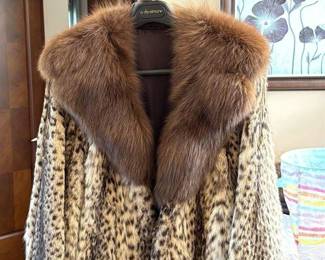 Vintage Leopard Print Fur Coat with Fox Fur Collar and Cuffs