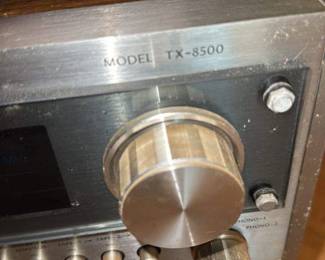 Onkyo TX-8500 "Quartz Locked" Stereo Receiver