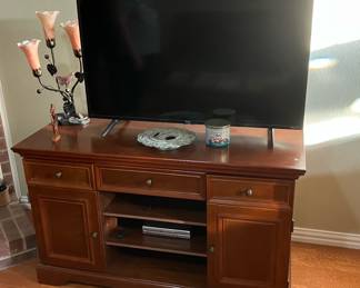 TV sold and Stand