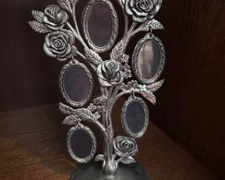 Pewter family photo tree
