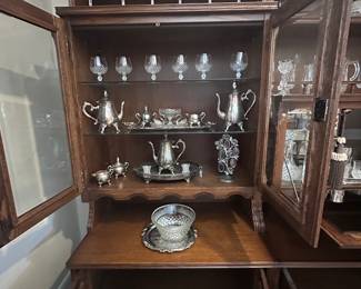Silver plate galore in this house! BUT Beautiful