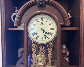 RARE! Antique Large 1920s' Crown 31 Day Pendulum Wood Wall Clock, Bronze Victorian Man Head & Gold Tone Ancient Greece Females on etched glass