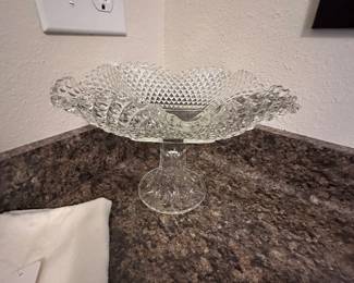 Beautiful cut glass in Master bath
