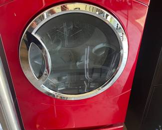 Like New Front Load GE 7.0 Cu ft Super Capacity Electric Dryer in Red