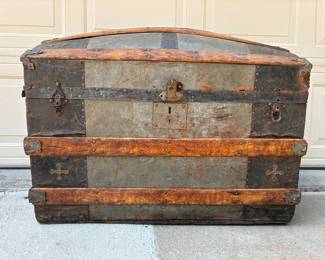 antique wood and metal steamer treasure chest trunk