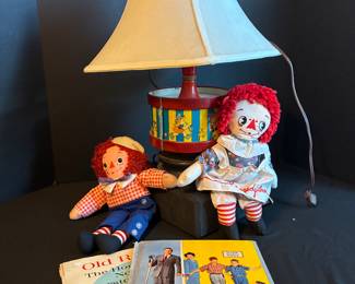 Raggedy Ann & Andy dolls, with drum lamp