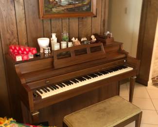 Auto Play Kimball Piano- Perfectly Tuned! Must move yourself/moving Co. 