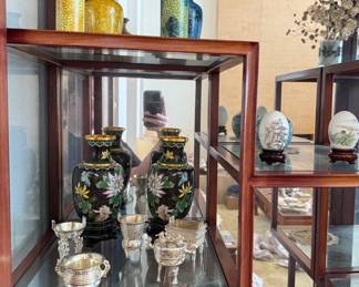 FR100Decorative Vases And Painted Eggs