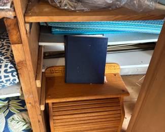 Roll up secretary bread box 