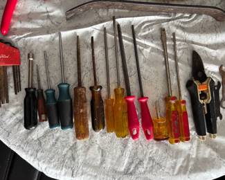 Screwdrivers 