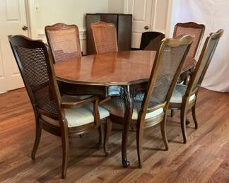 White Furniture Dining Table and Chairs