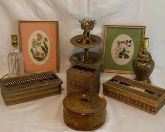 Decorative Vanity Set Friends
