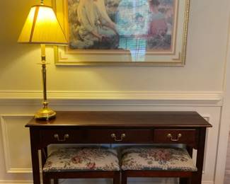 Floral Stools and Entry Console with Framed Art and Lamp
