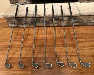 High Modulus Super Graphite Low Torque Golf Clubs