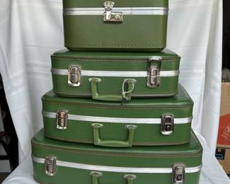 Vintage Set of Avocado Green Hard Shell Samsonite Luggage with Key
