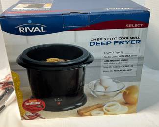 Near New Deep Fryer in Original Box